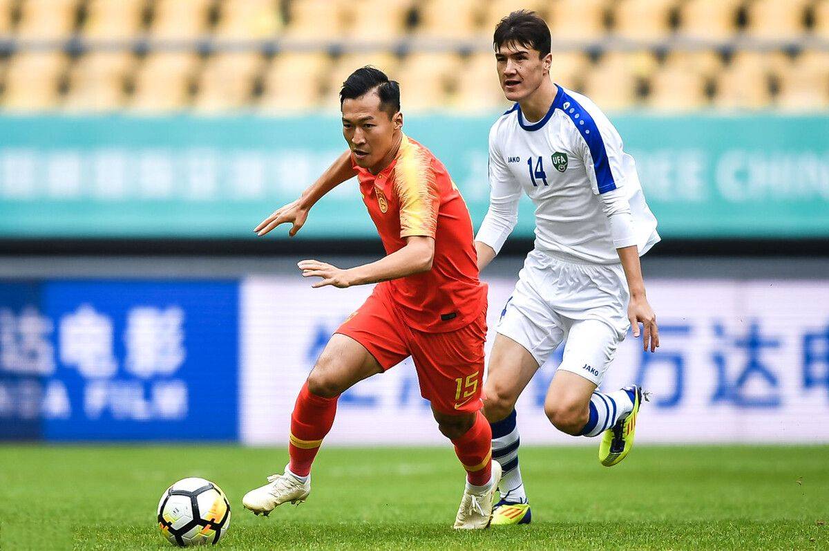 冲刺阶段体能课后；浙江稠州防线松动备战欧冠；目标明确；阵容厚度经受考验 