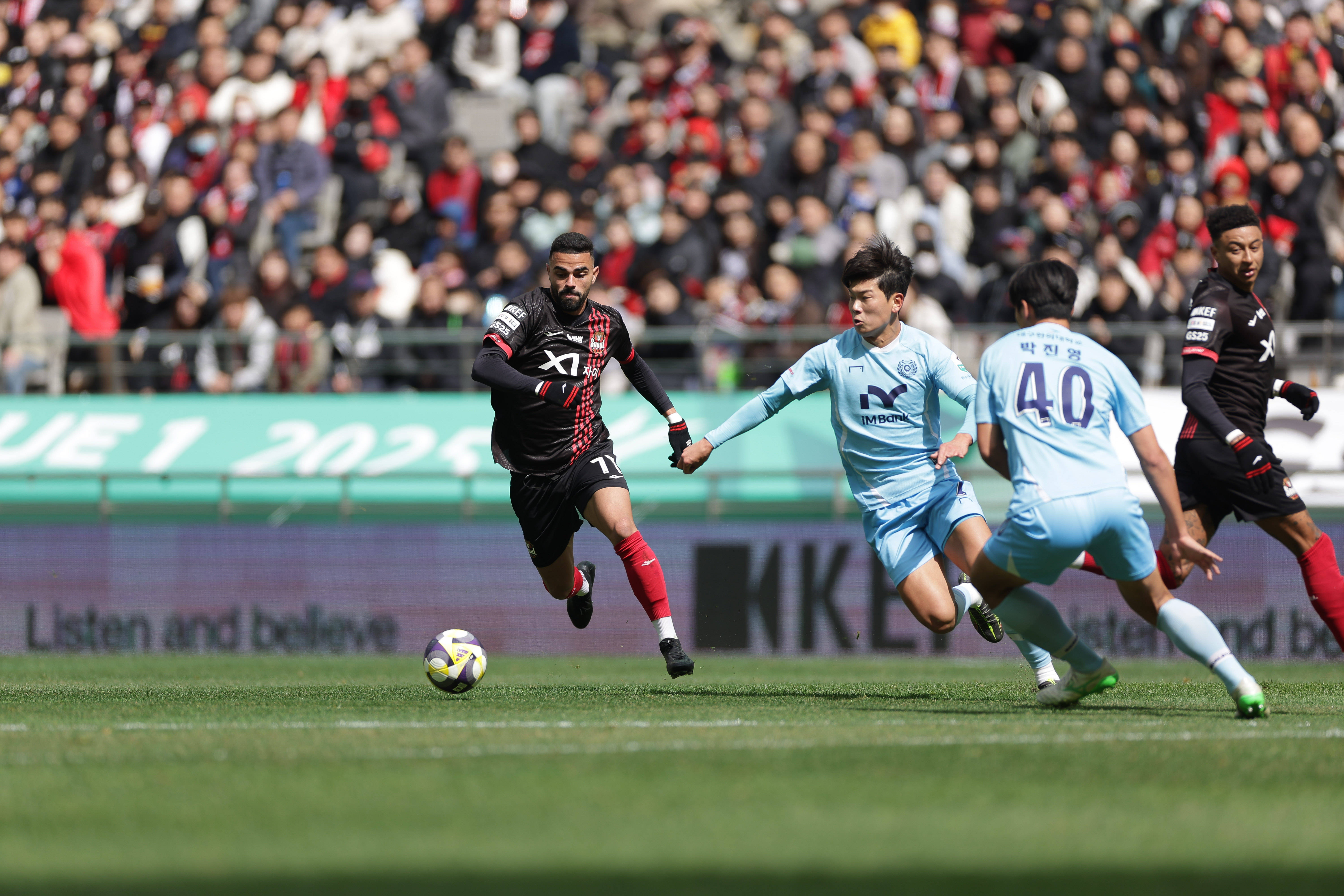 今夜葡超焦点战;迈阿密热火临场应变;引发热议;细节决定成败 今夜葡超焦点战;迈阿密热火临场应变;引发热议;细节决定成败