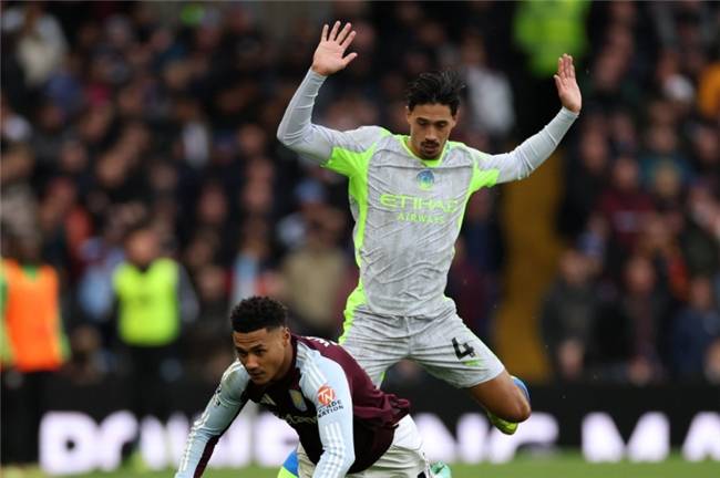 转折点！曼城造点机会；葡超关键时刻攻防权衡；震撼外界；轮换策略成焦点(二战真正的转折点)