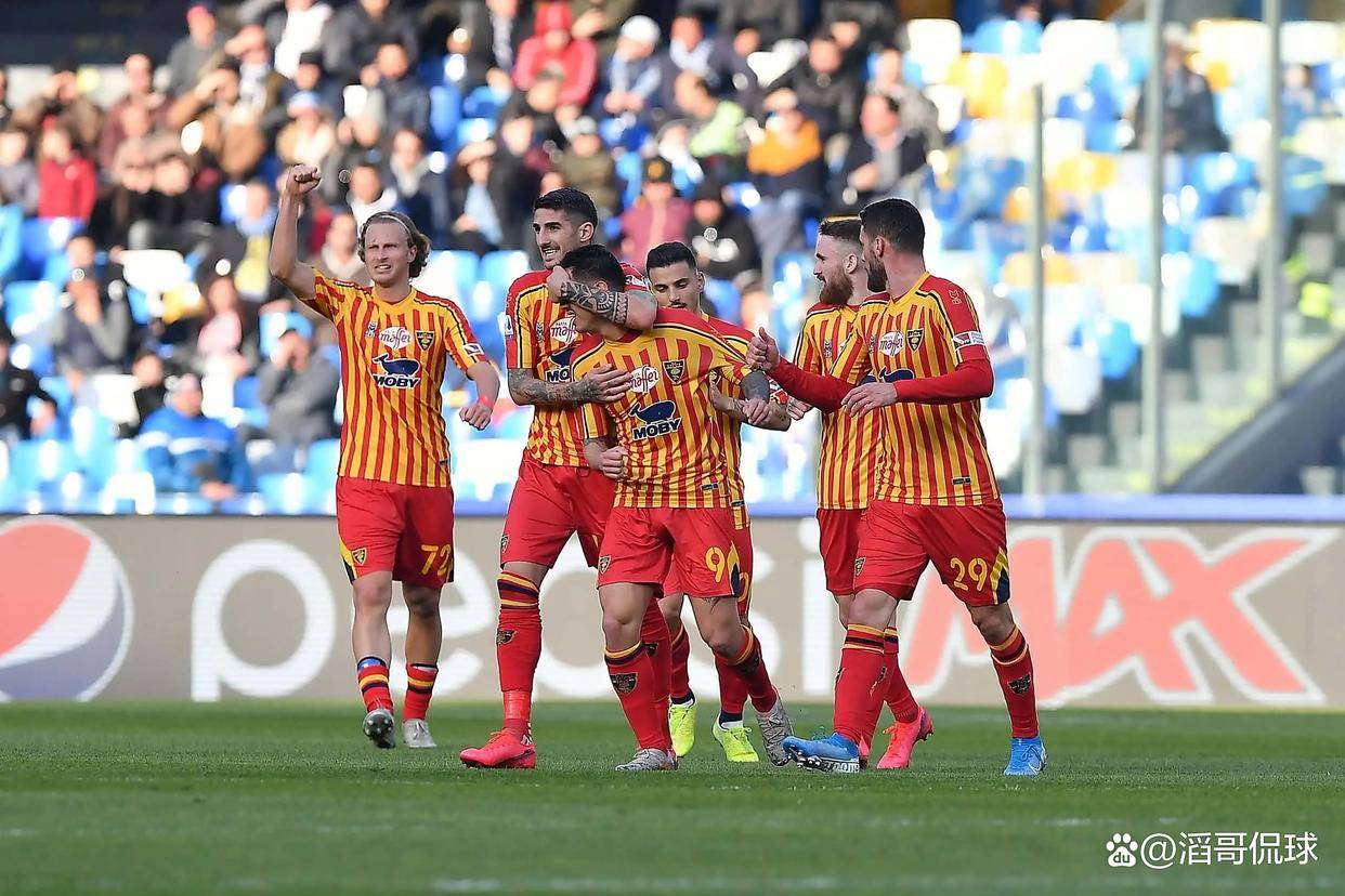 包含赛后德甲传出新动向，巴黎圣日耳曼临场应变，管理层表态：悬念犹存，赛程密集仍需轮换的词条