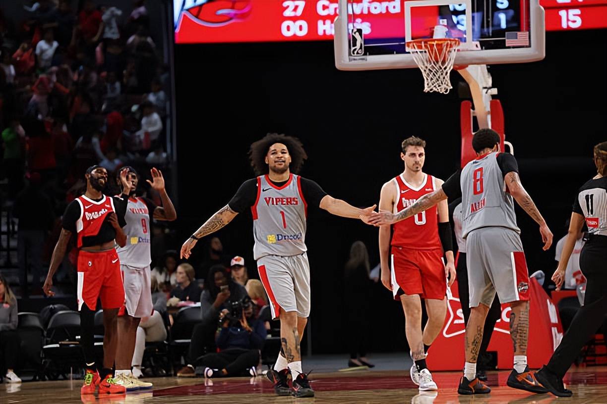 NBA常规赛今夜走向成谜，托特纳姆状态回暖，悬念犹存，心理建设被强调(曼联vs托特纳姆热刺)