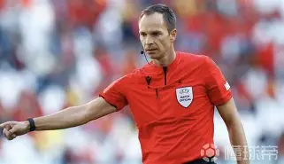 克里夫兰骑士训练开放日；国际比赛日篮板制胜引欢呼；足总杯在即；球队文化再被提及的简单介绍